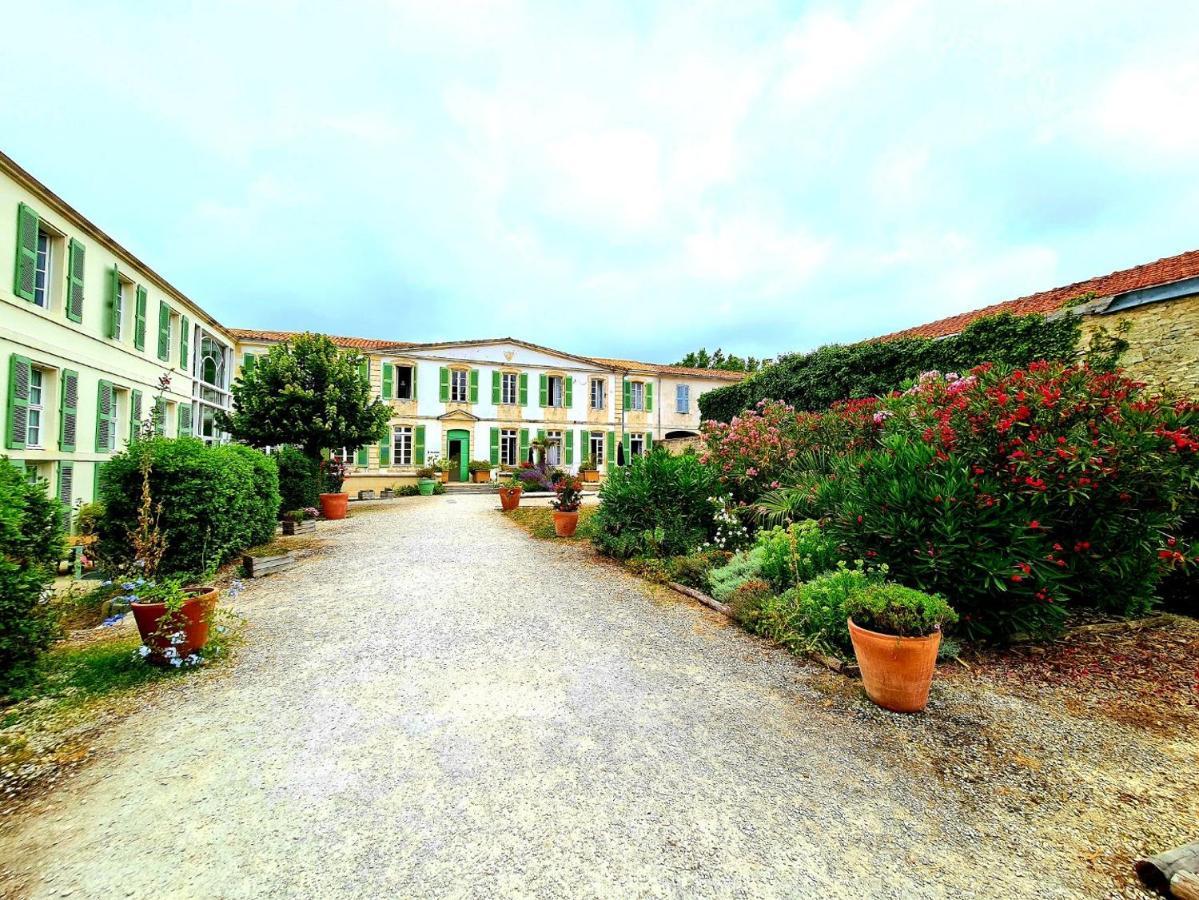Appartement 91 Palais Des Gouverneurs Saint-Martin-de-Ré Екстериор снимка